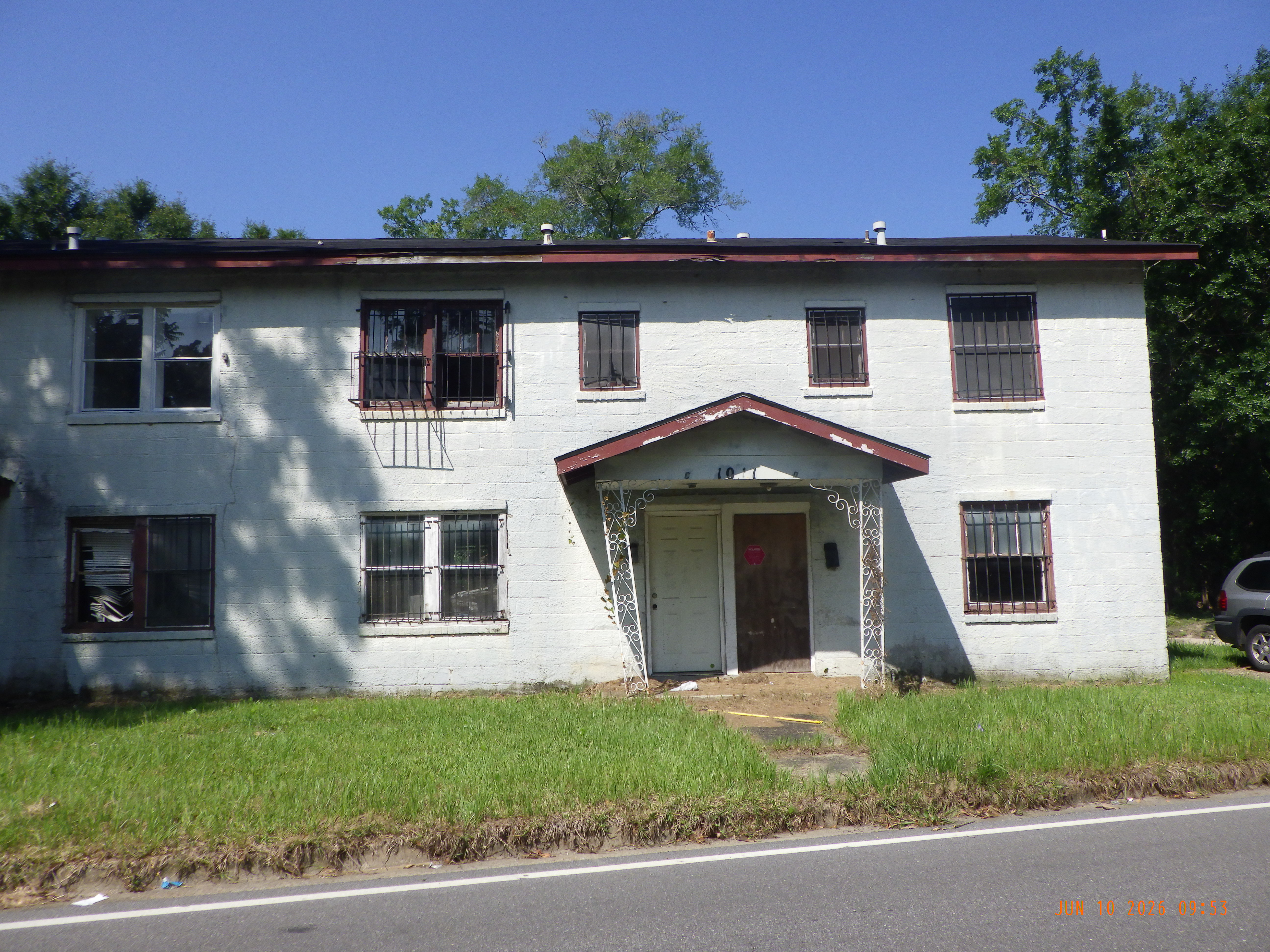 1011 Donald St. Nuisance Photo