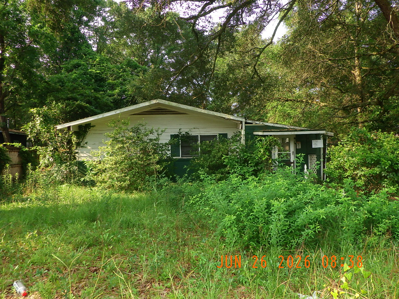 6563 Wesley Dr. Nuisance Photo